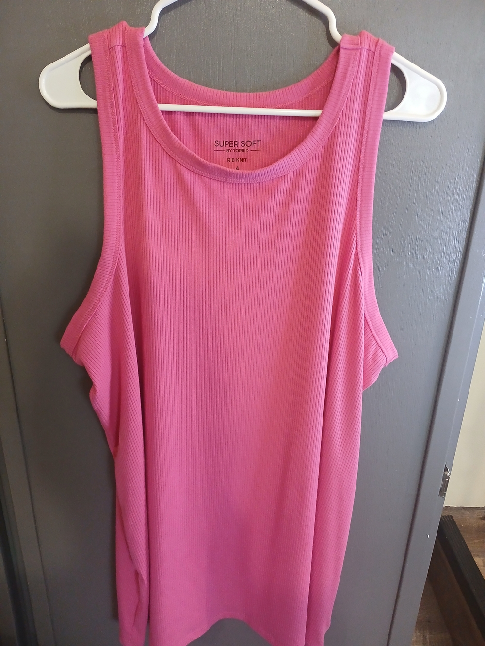 Super Soft Women's Ribbed Tank Top - Pink